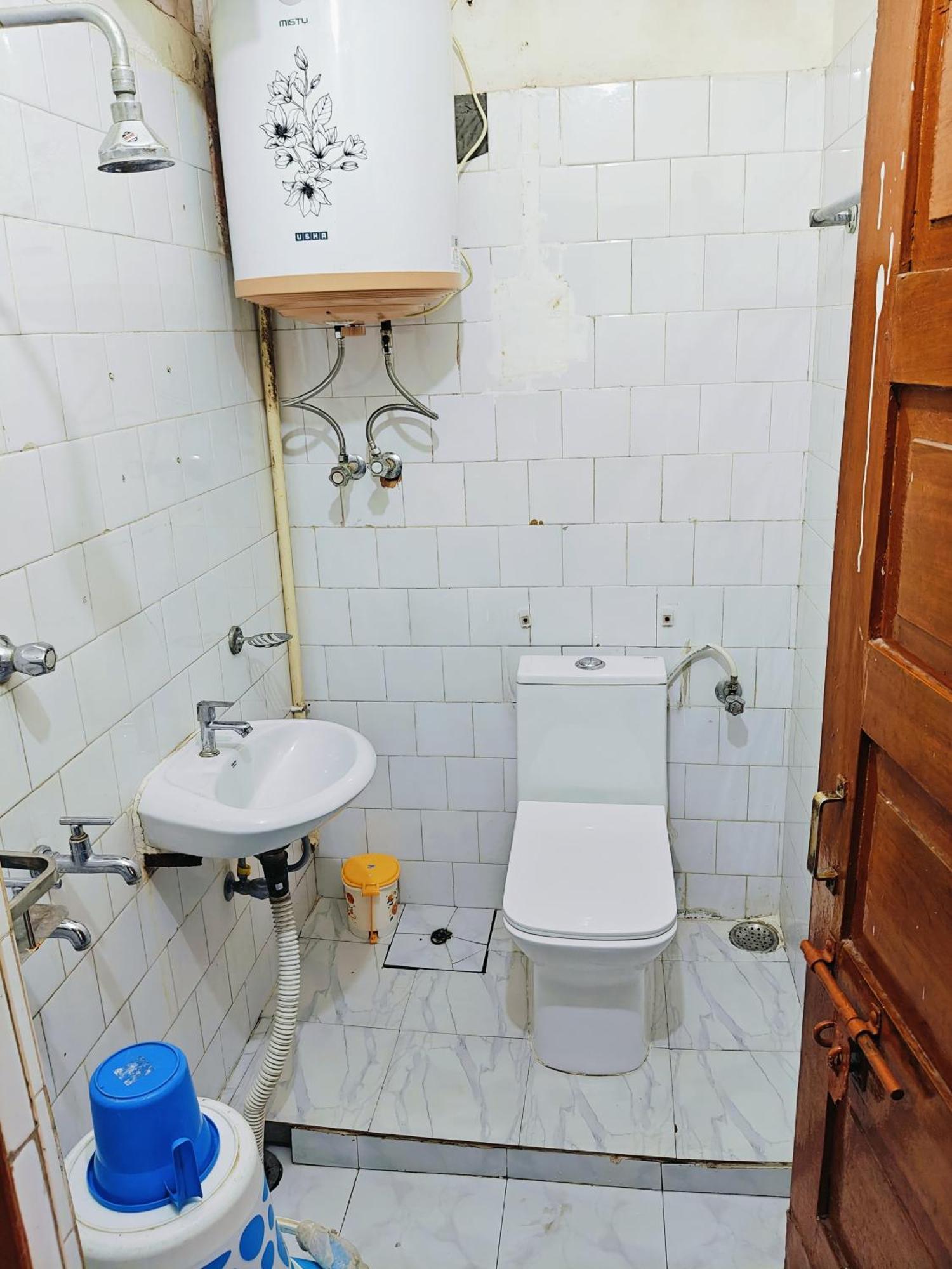 Kiara Home Stays Varanasi Exterior foto